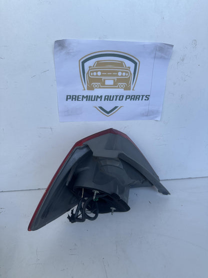 2010  GE Right Taillight