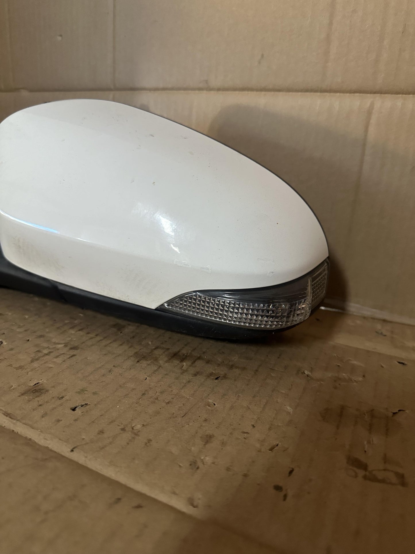 2014  Camry Asv50r Left Door Mirror