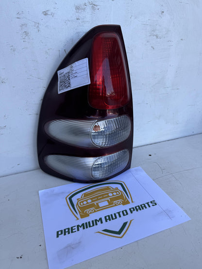 2006   Left Taillight