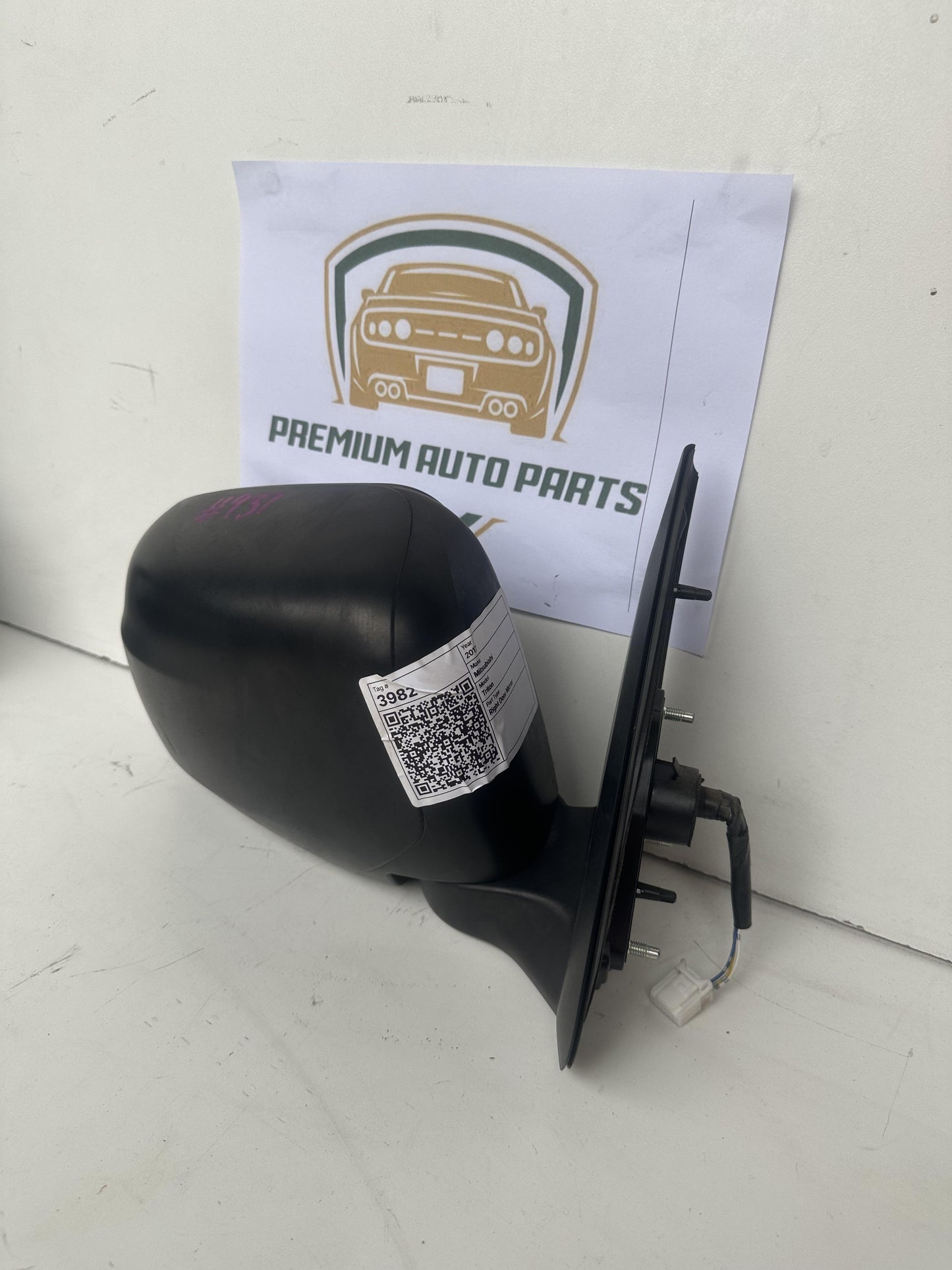 2017  MQ Right Door Mirror