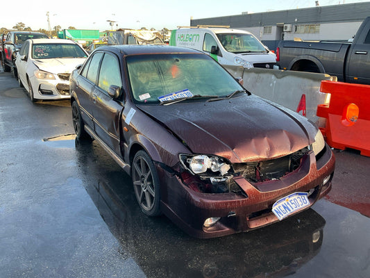 Mazda 
323