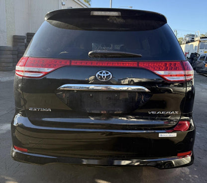 Toyota 
Tarago
