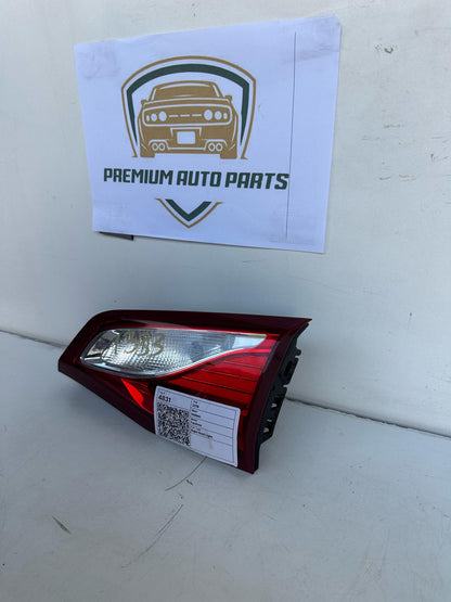 2019  EQ Right Boot Light