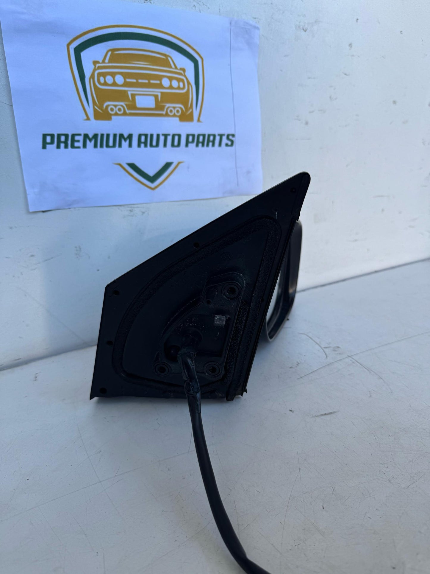 2008  E150 Right Door Mirror