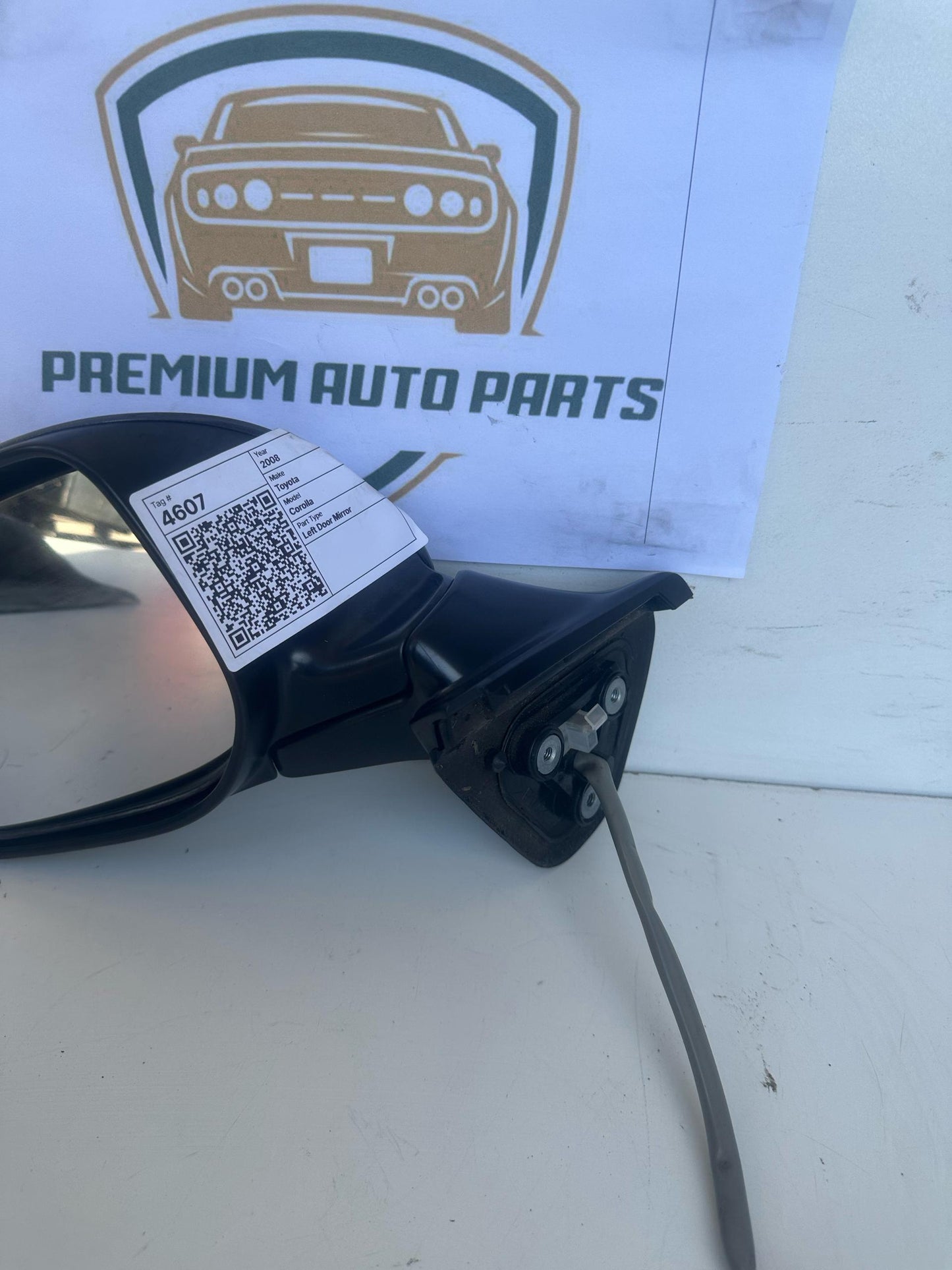 2008  E150 Left Door Mirror