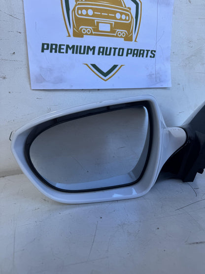 2017  VF Left Door Mirror