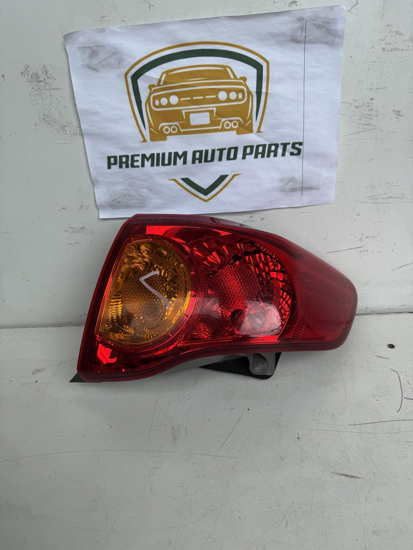 2008   Right Taillight