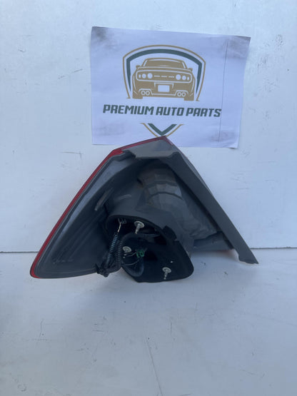 2010  GE Right Taillight