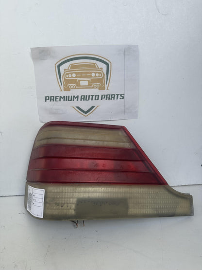 1996   Left Taillight