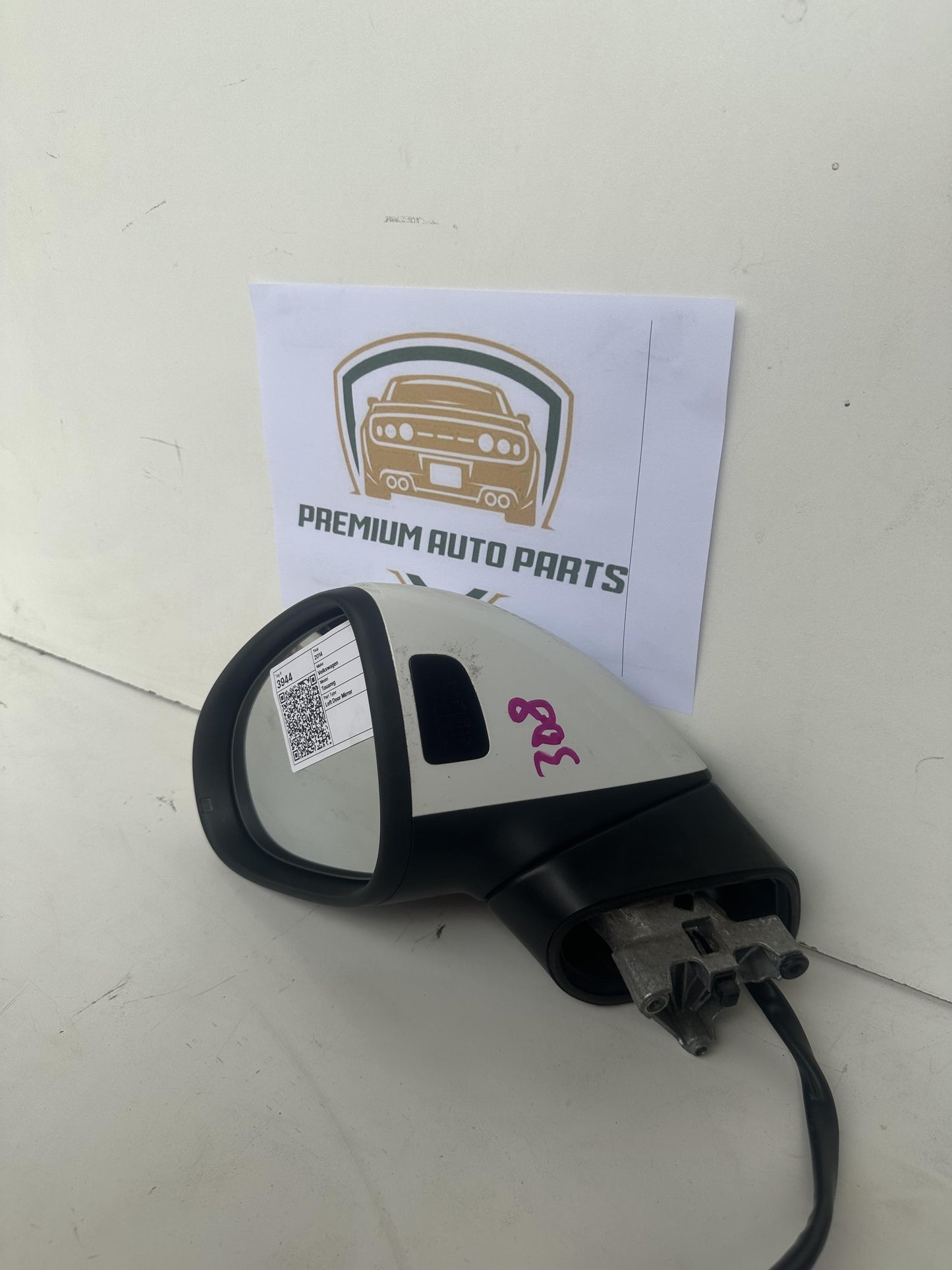 2014  MK2 - 7P Left Door Mirror