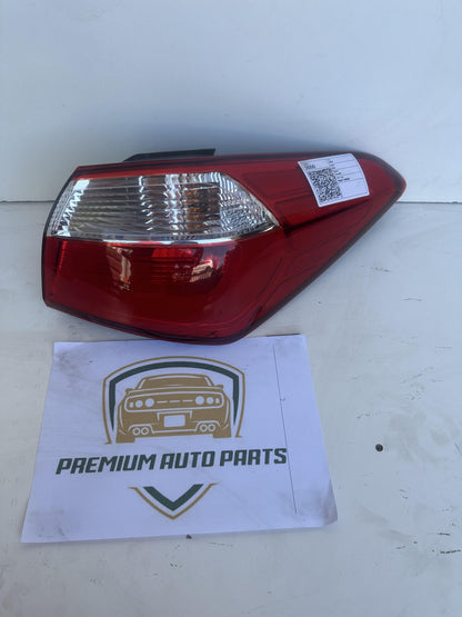 2014   Right Taillight