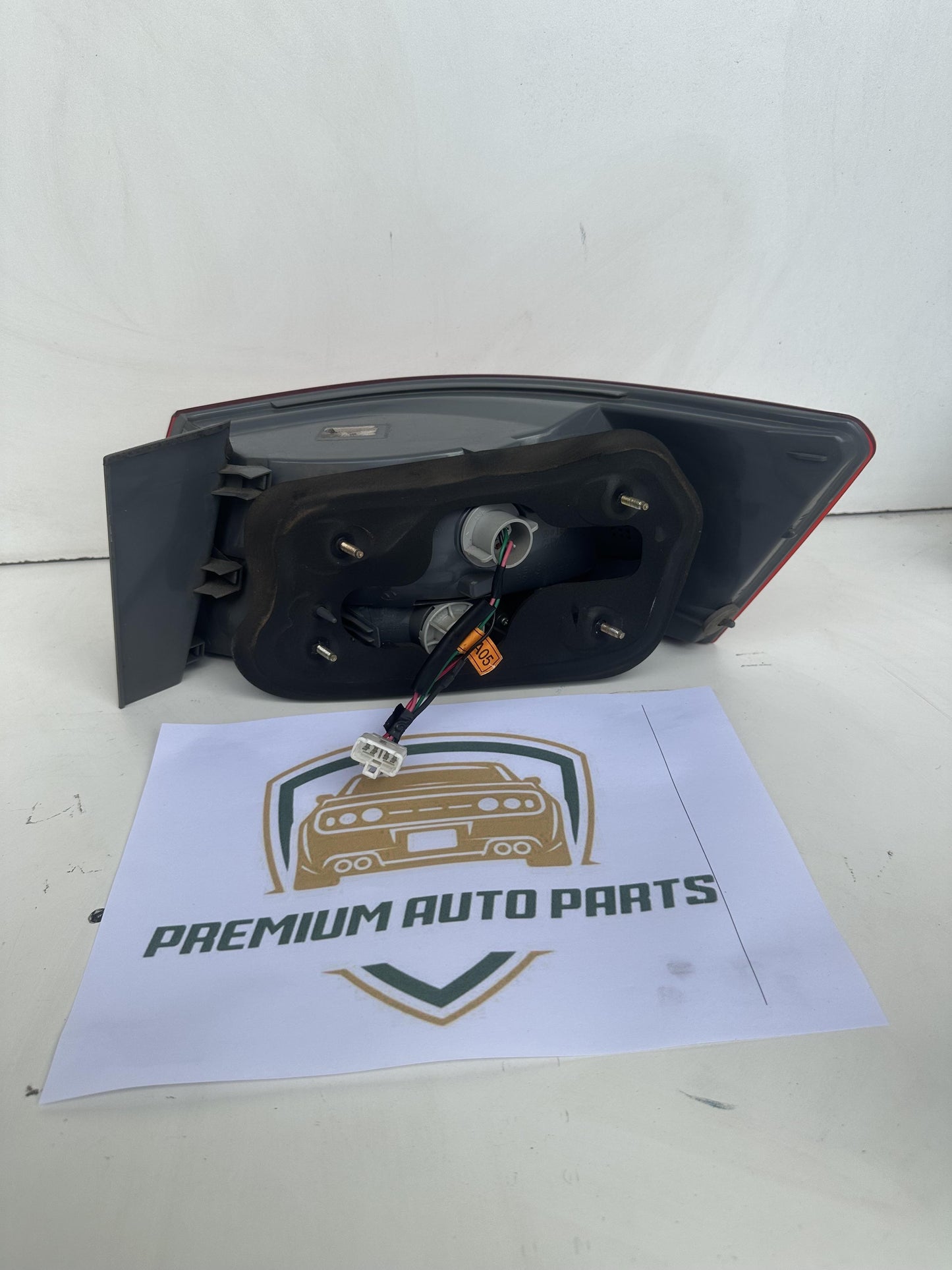2005  NF Left Taillight