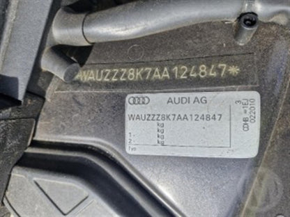 Audi 
A4