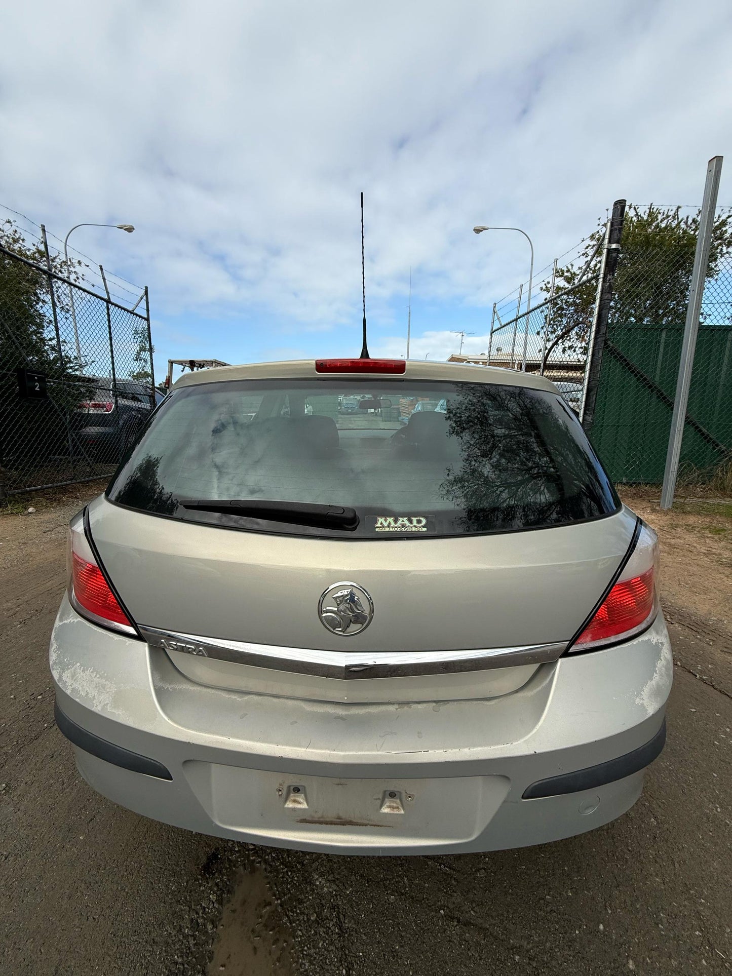 Holden 
Astra