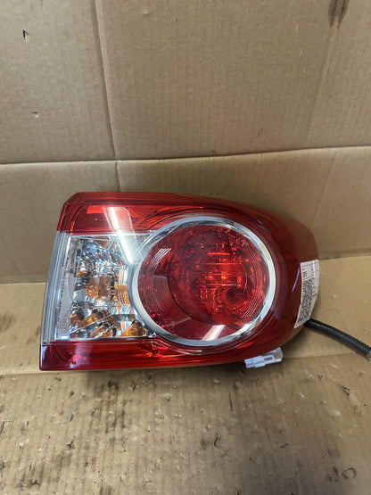 2010  ZRE1* Right Taillight