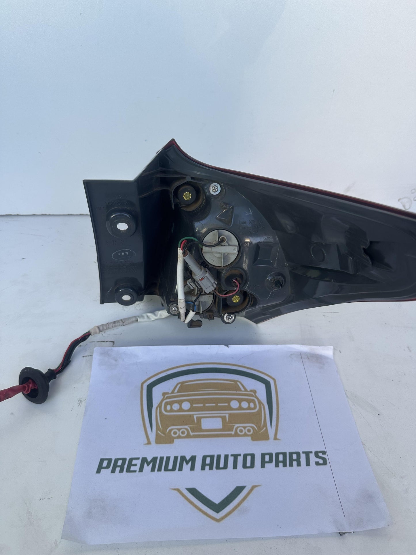 2018  ZRE1* Left Taillight