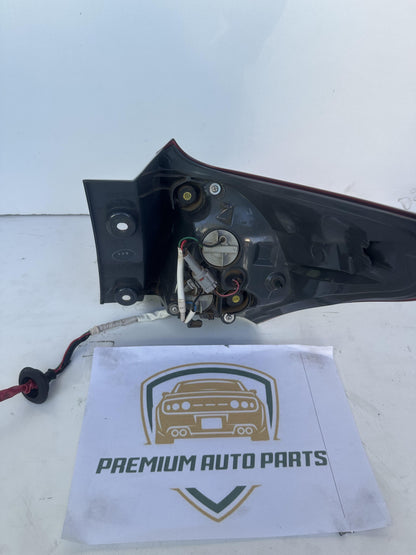 2018  ZRE1* Left Taillight