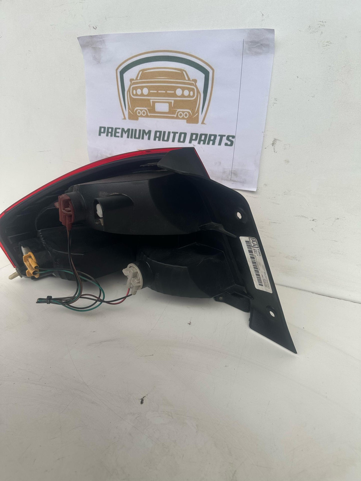 2006   Right Taillight