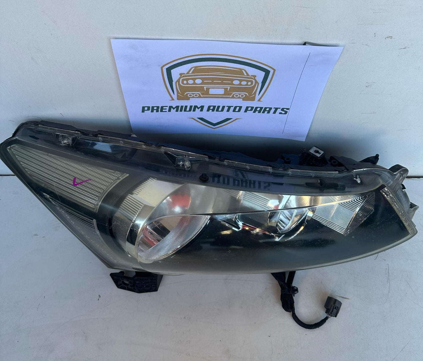 2009 Honda Accord Right Headlight
