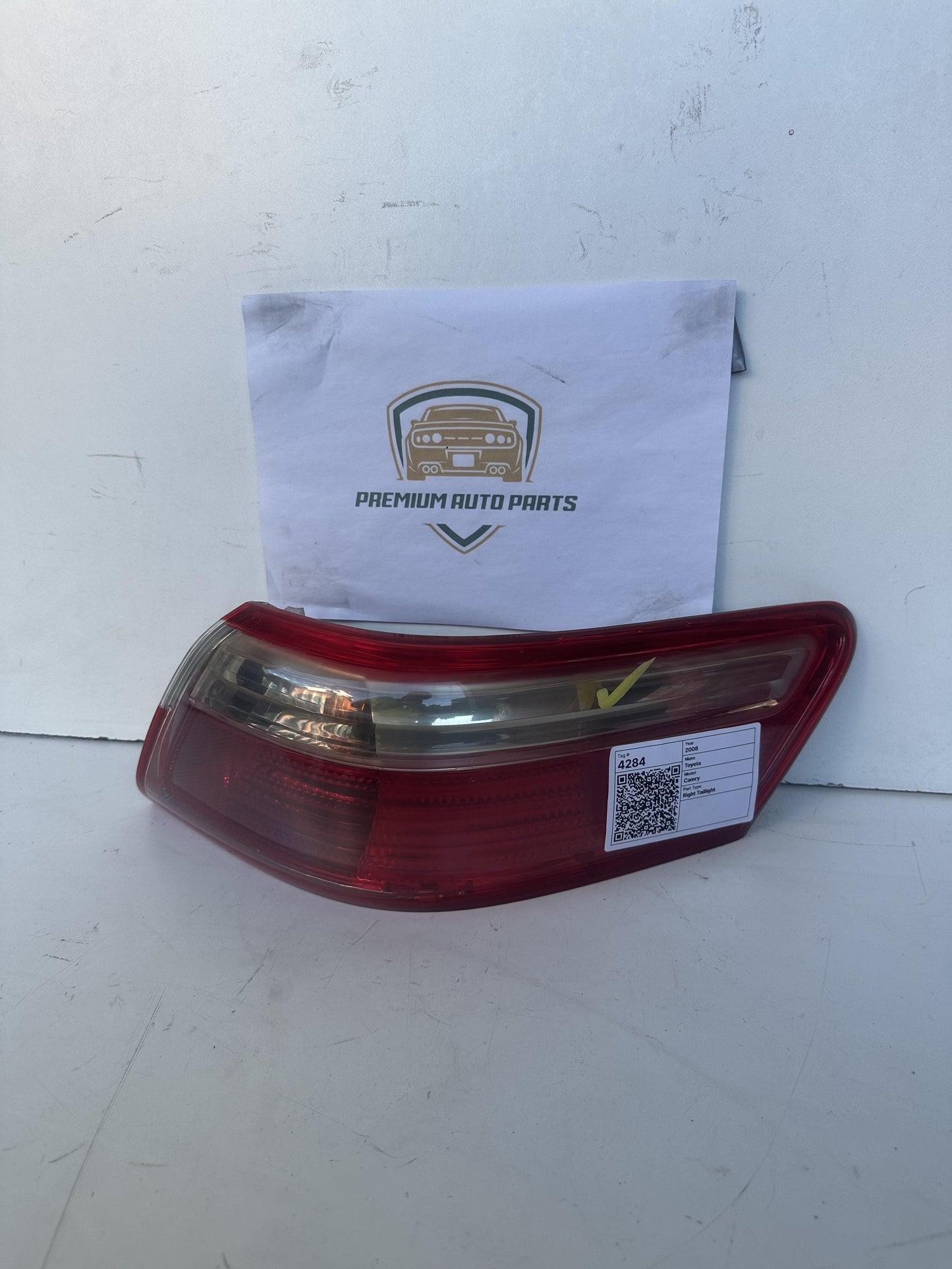 2008  XV40 Right Taillight