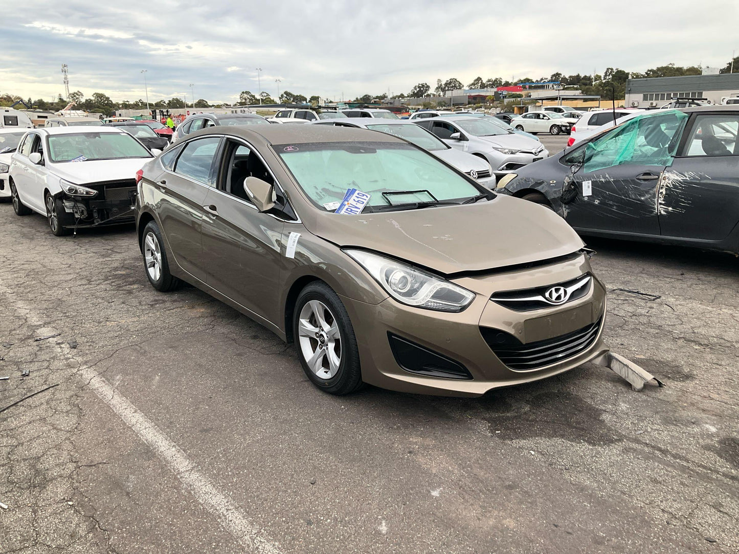 Hyundai 
i40