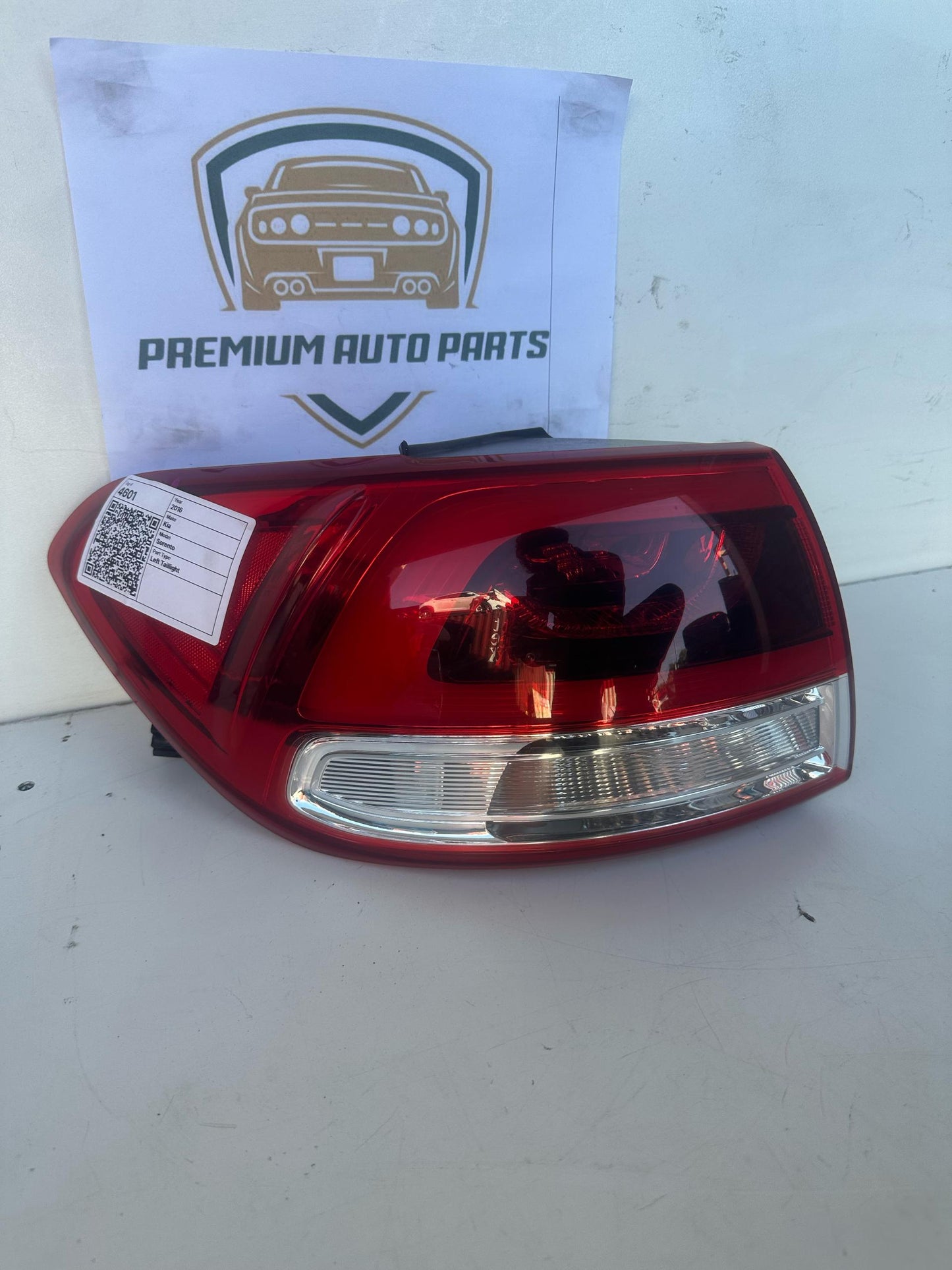 2016   Left Taillight