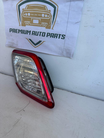 2011 Toyota Camry Left Boot Light
