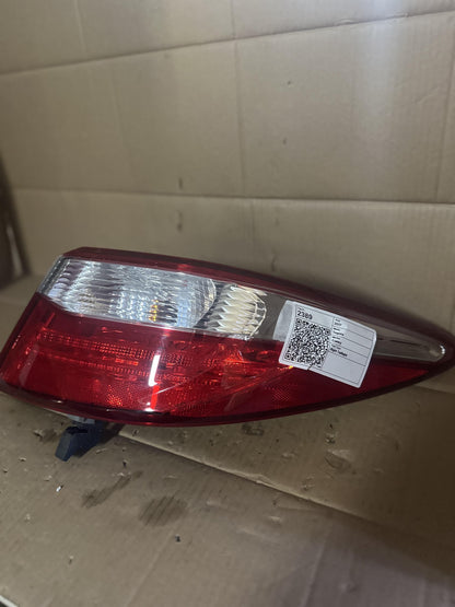 2017   Right Taillight