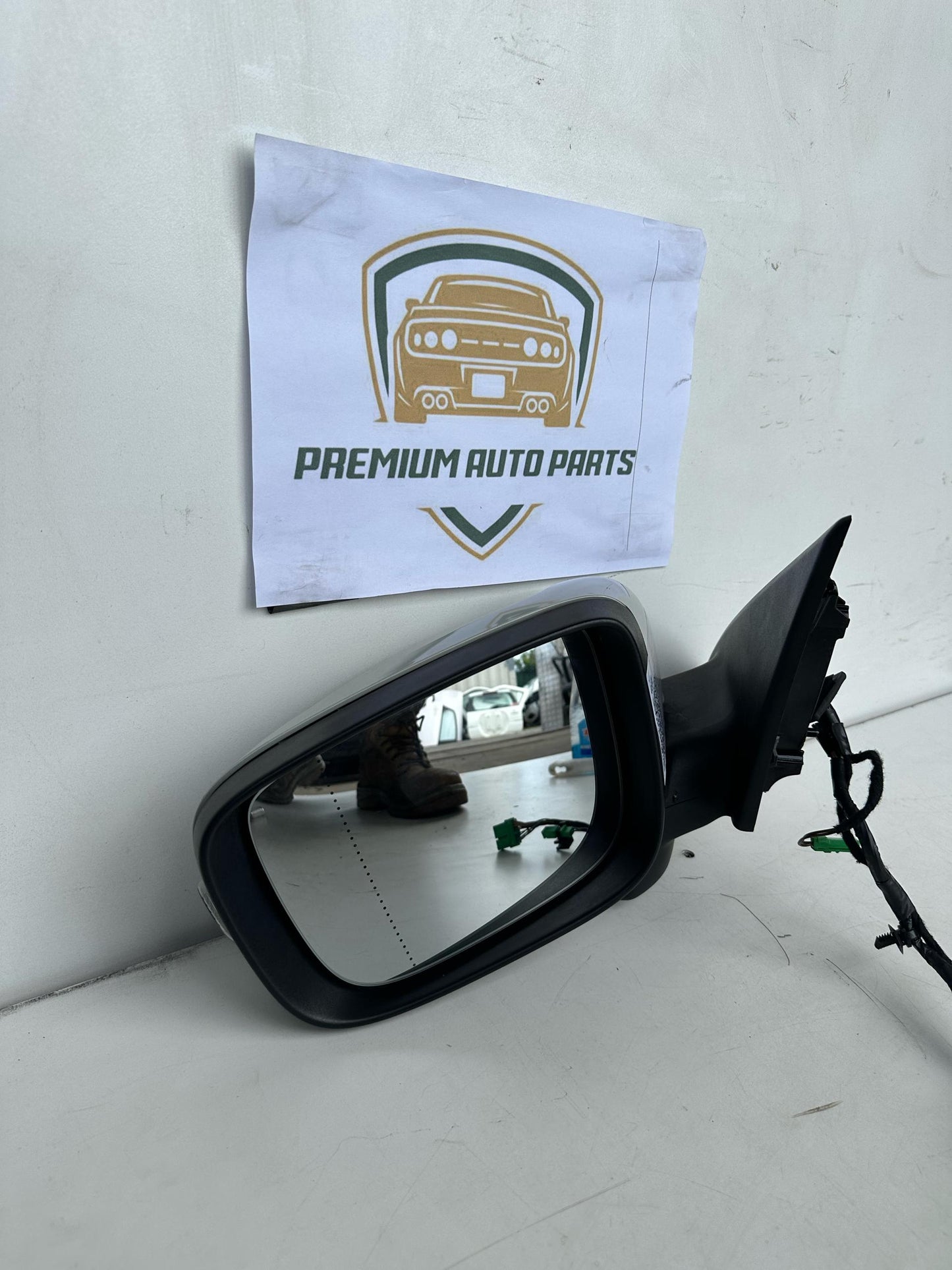 2012 Volvo XC60 Left Door Mirror