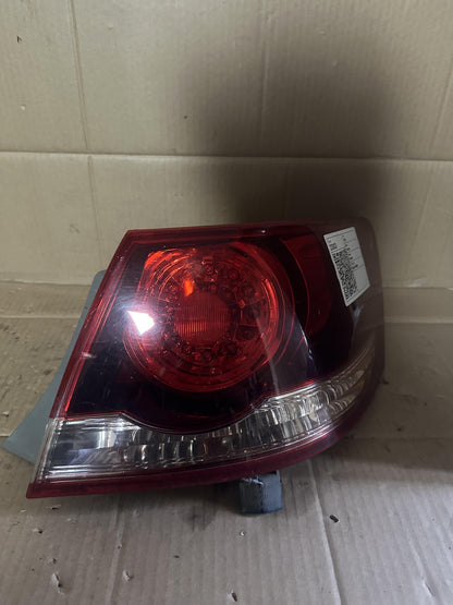 2007   Right Taillight