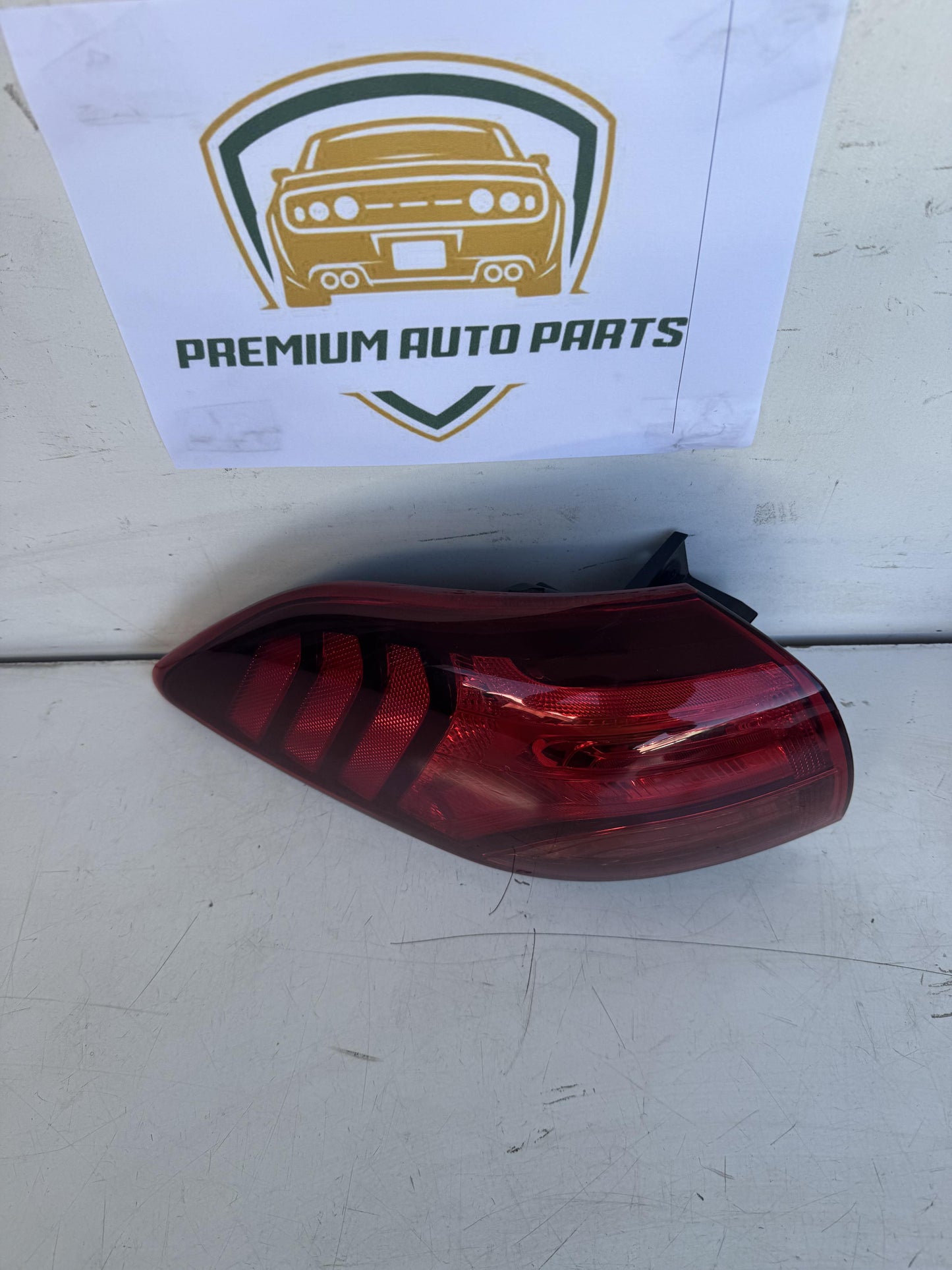 2019   Left Taillight