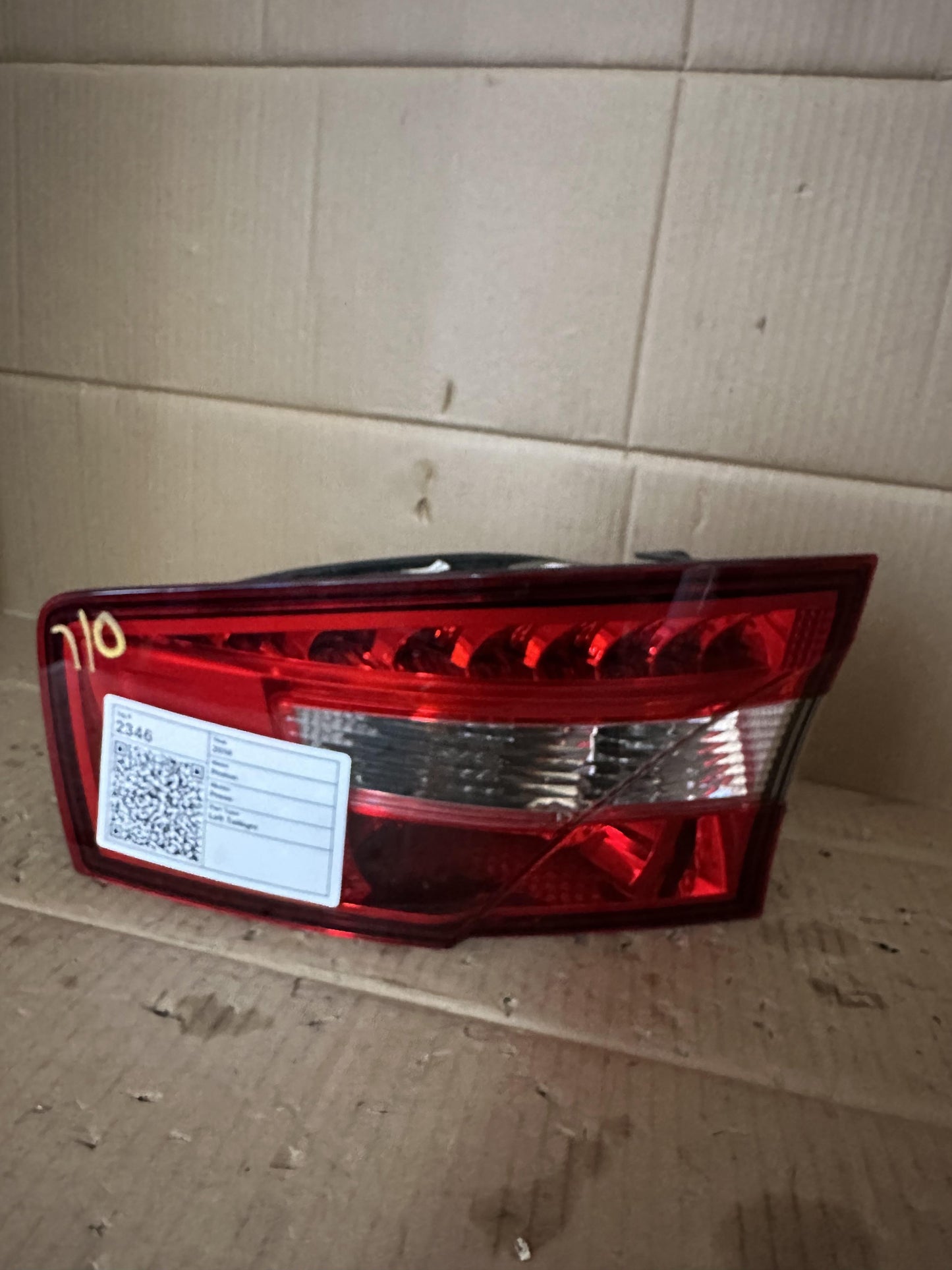 2014  CR Left Taillight