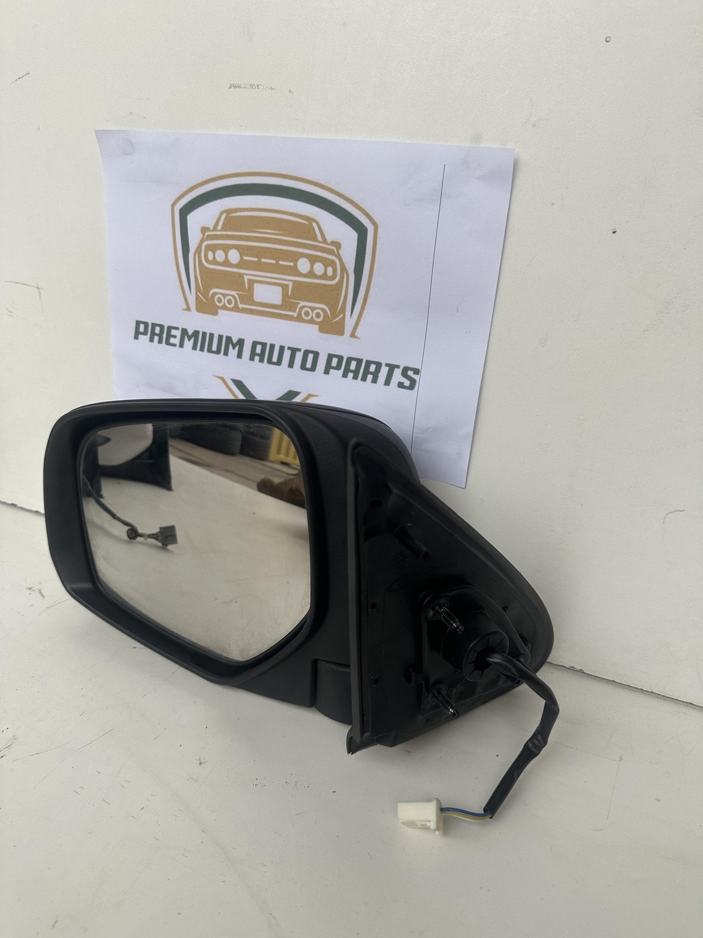 2017  MQ Left Door Mirror