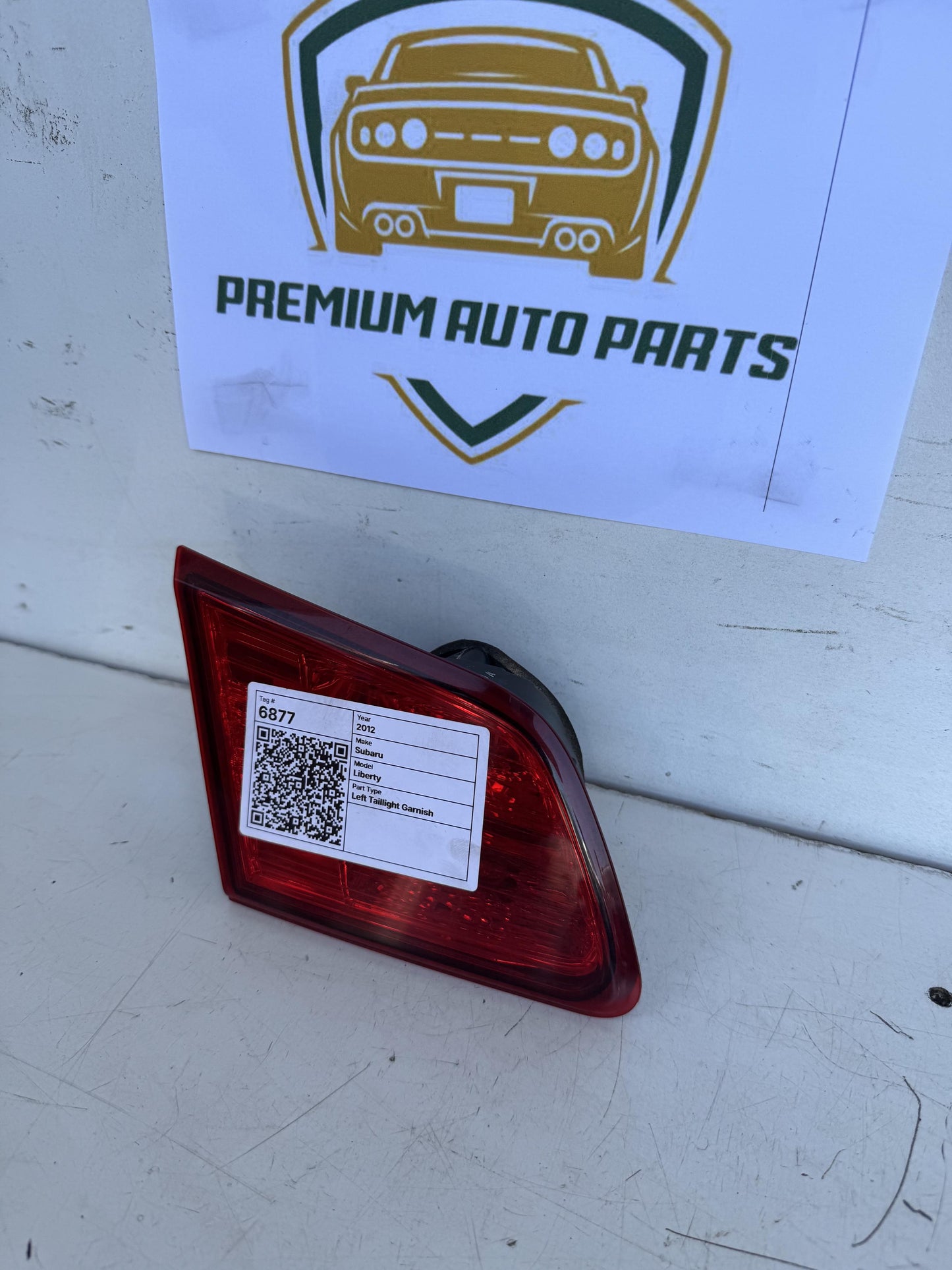 2012  V BM Left Taillight Garnish