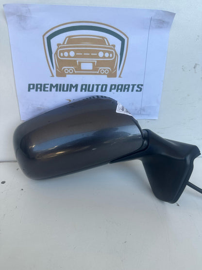 2008  E150 Right Door Mirror