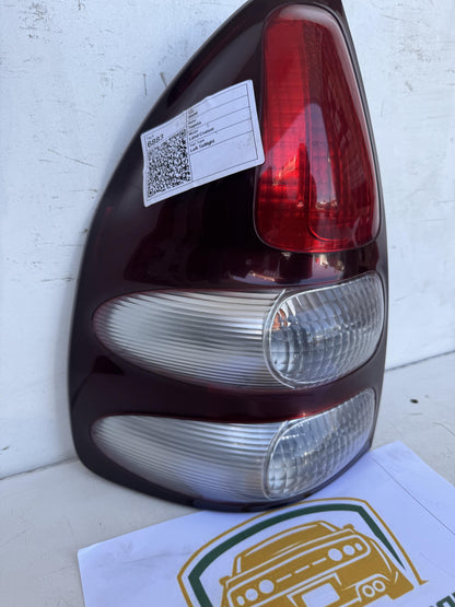 2006   Left Taillight
