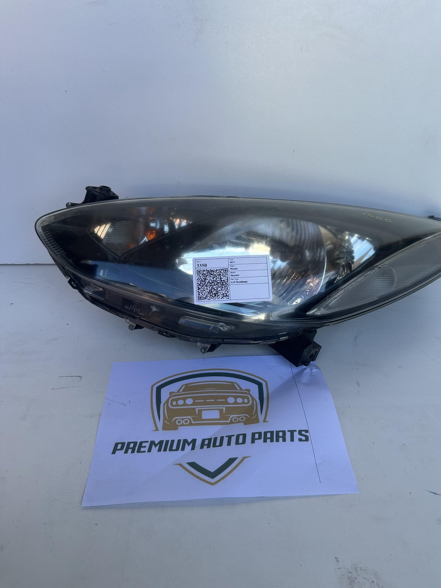 2013  II DE DH Left Headlight