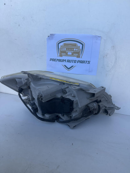 2007  V40 Left Headlight