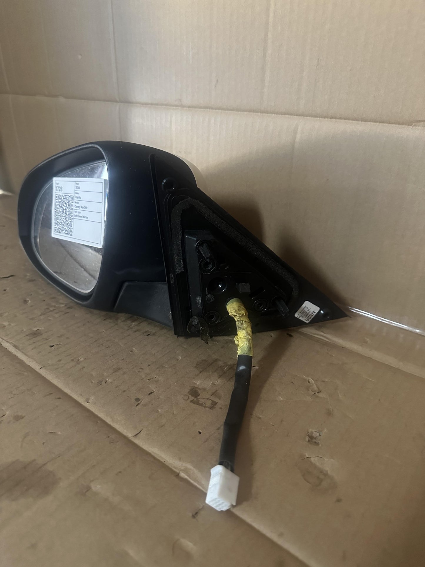 2014  Camry Asv50r Left Door Mirror
