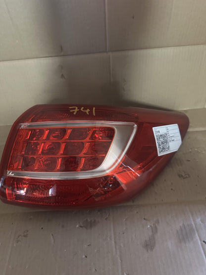 2013   Right Taillight