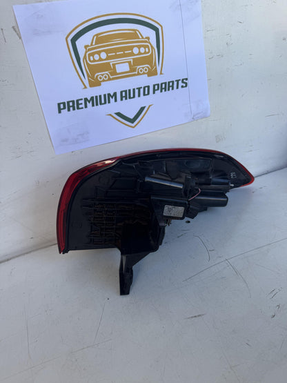 2019   Left Taillight