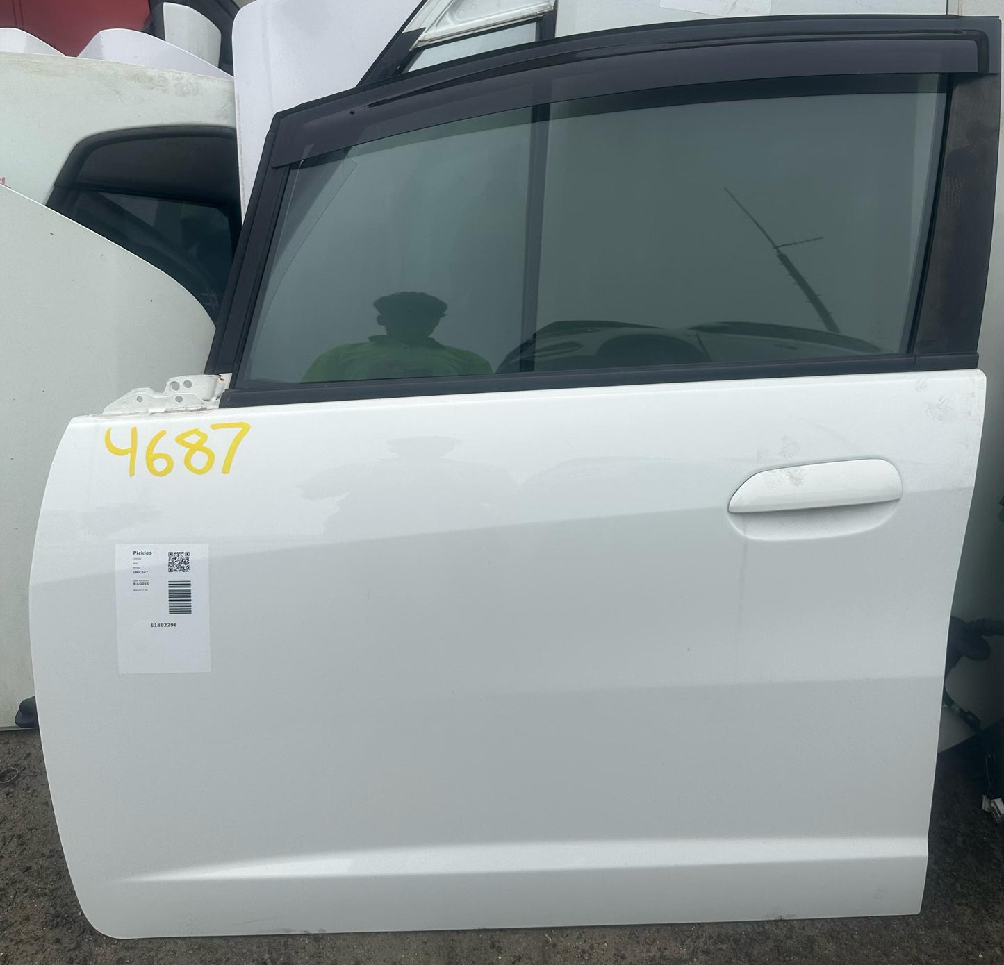 2012  GE Left Front Door