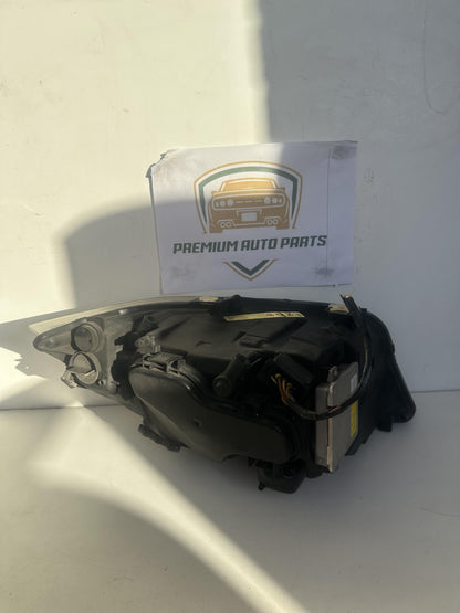 E90 Left Headlight
