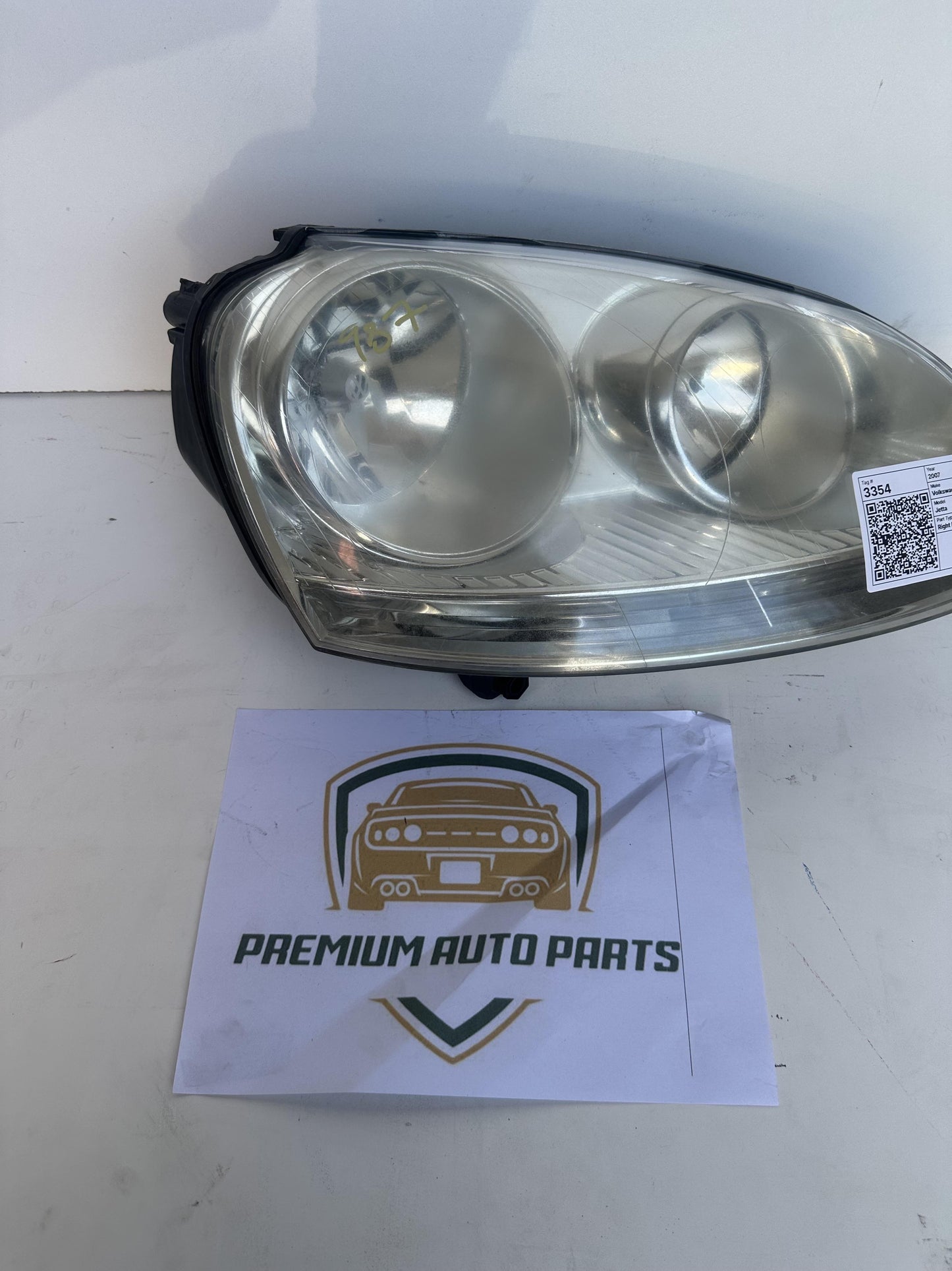 2007  MK5 - 1K Right Headlight