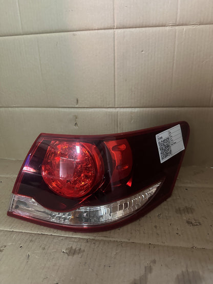 2008   Right Taillight