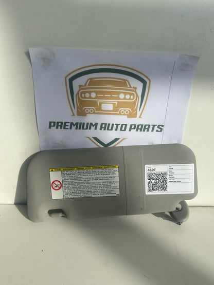 2008  E150 Right Sun Visor