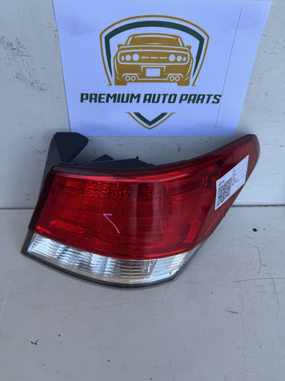 2012  V BM Right Taillight