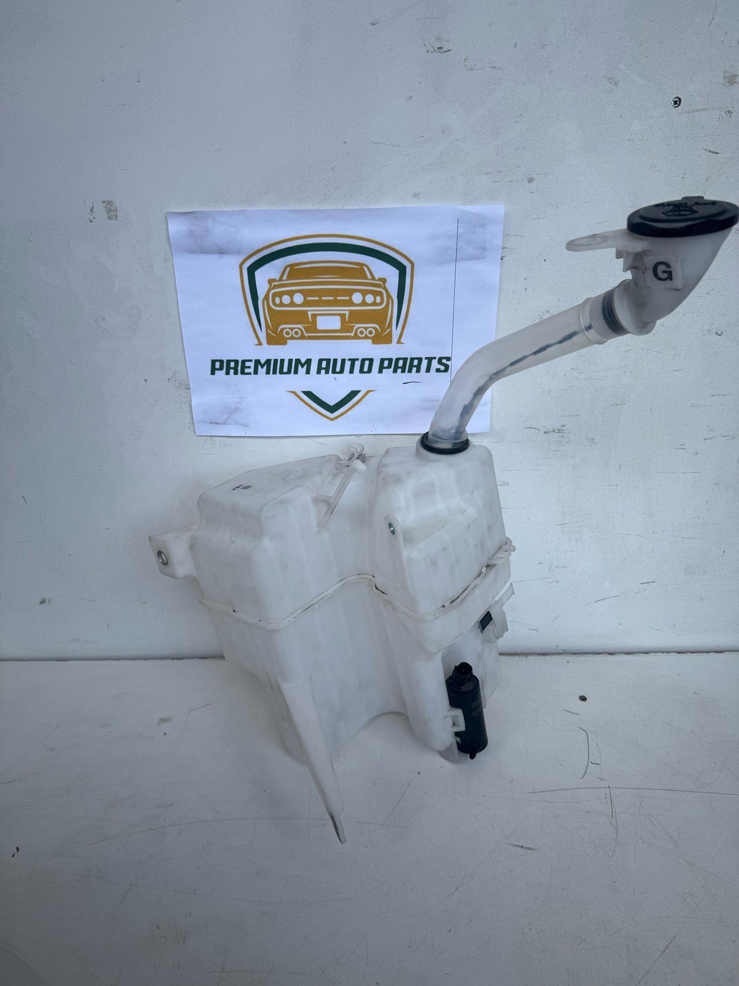 2018  XV70 Washer Bottle