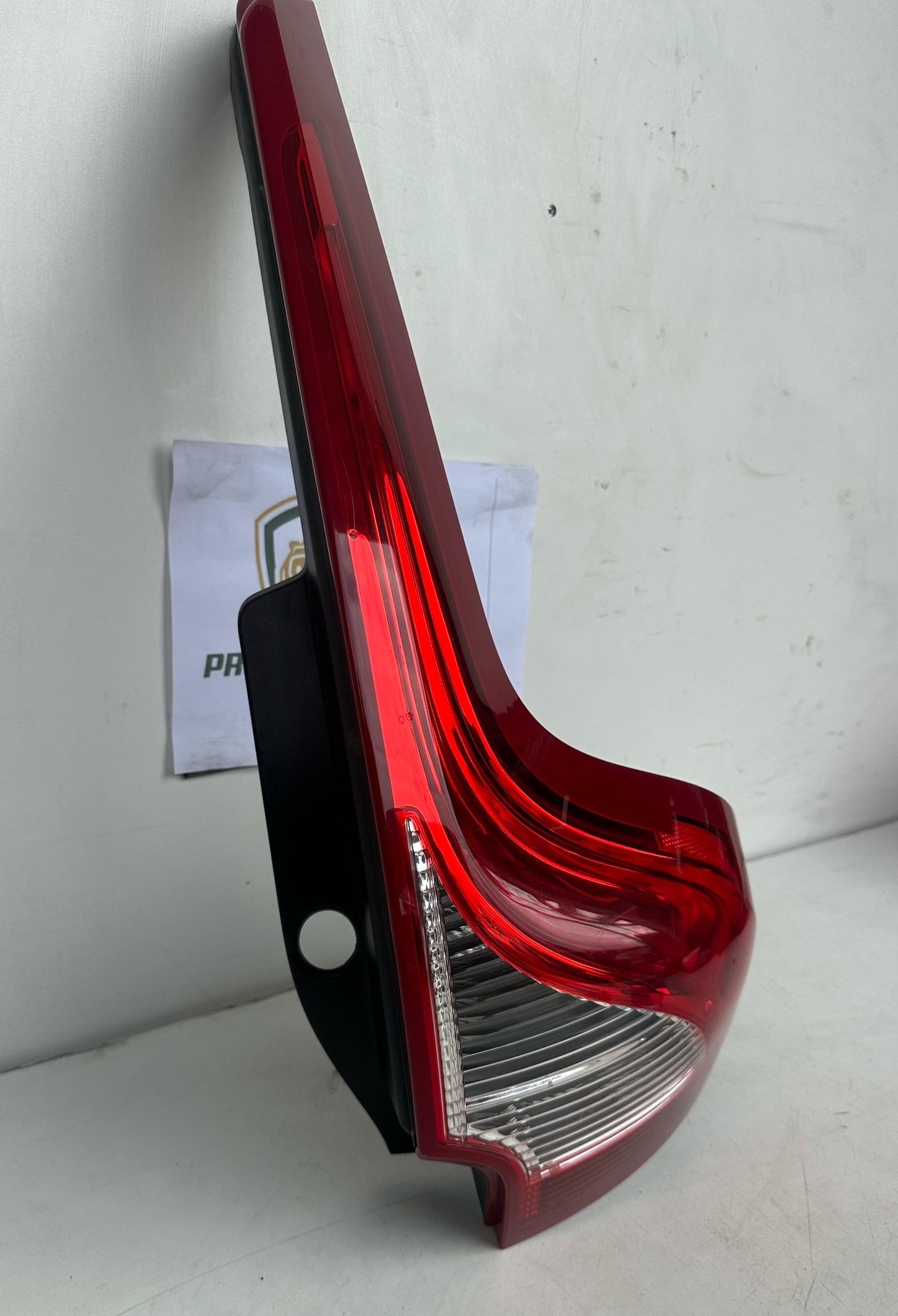 2012 Volvo XC60 Right Taillight