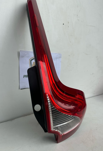 2012 Volvo XC60 Right Taillight